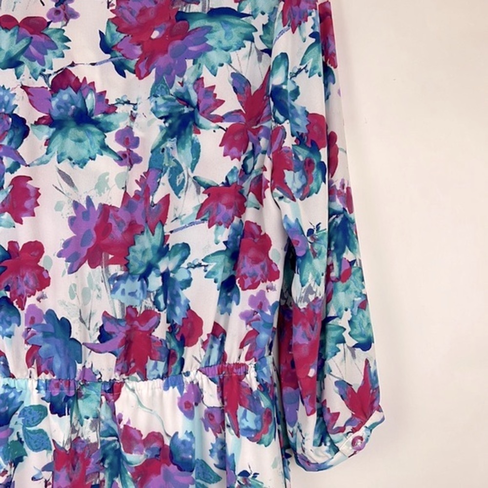 FOREVER 21 Vintage style Floral Shirt Dress Size flattering and skimming… - Picture 5 of 9